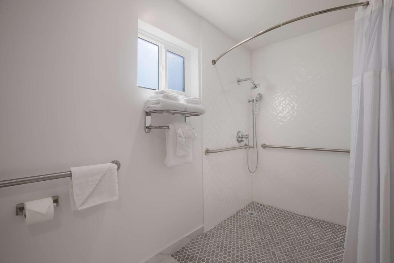 Surestay Plus Hotel By Best Western Upland - Ontario North Exteriér fotografie
